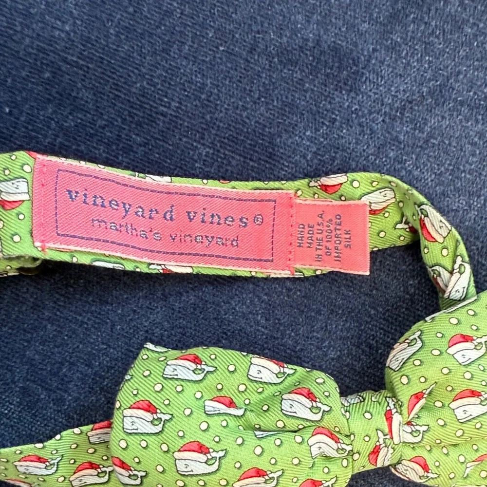 Vineyard Vines Holiday Green Bow Tie